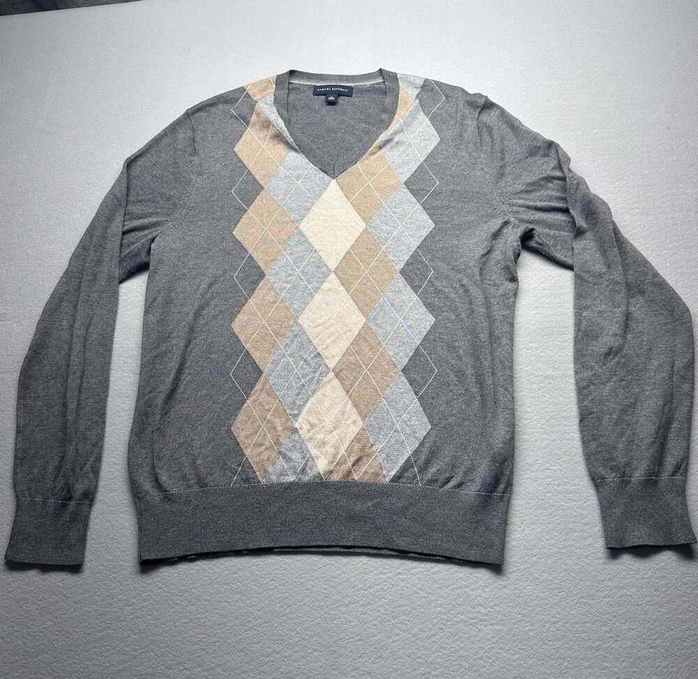 Banana Republic Argyle Moss Khaki V-Neck Sweater Men M